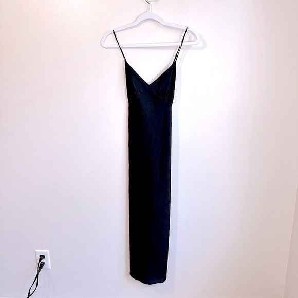 NWT Madewell The Layton Midi Slip Dress True Black Size 0 - Picture 2 of 16